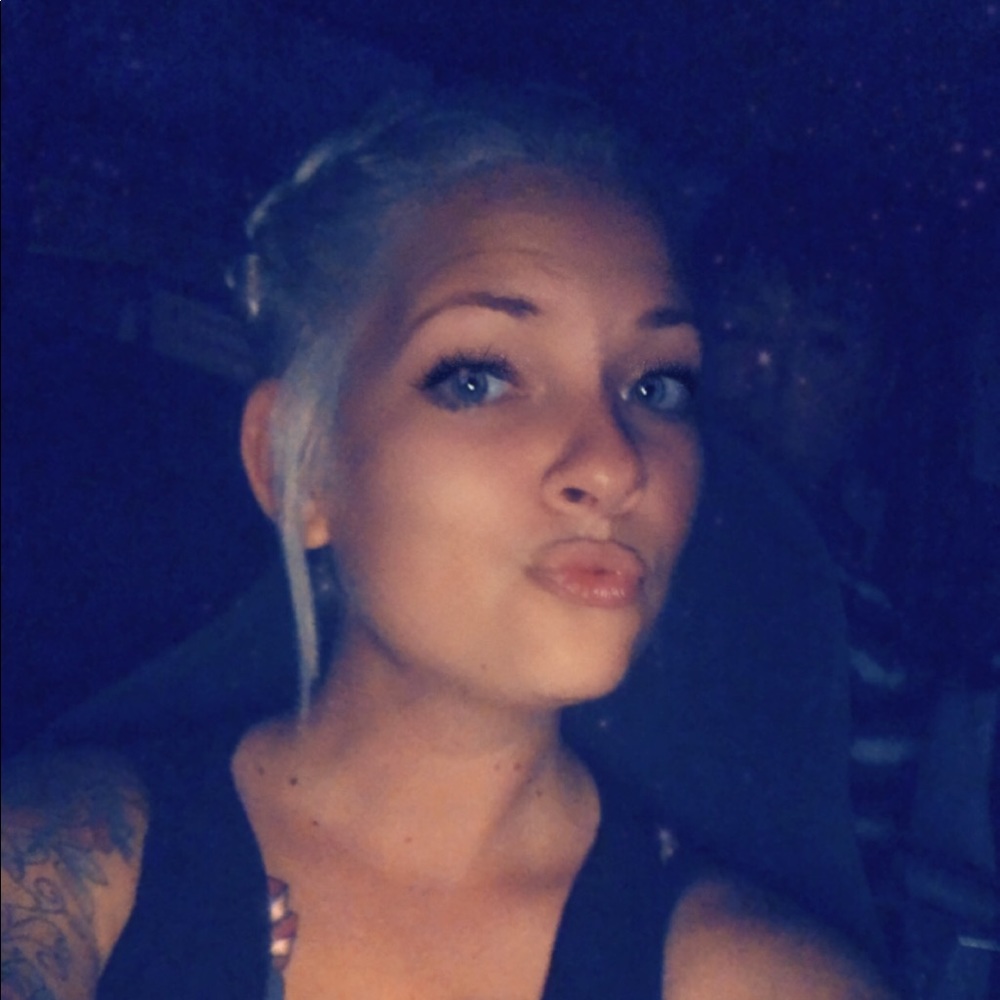 Meet your Posher, Samantha